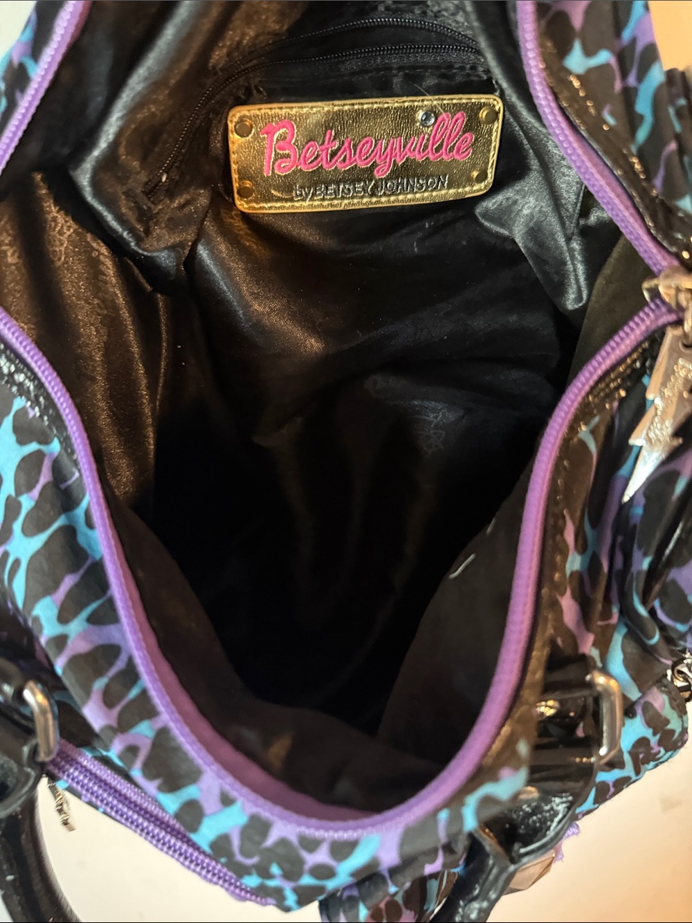 Betsey Johnson Purple & Teal Animal Print Duffel Satchel Handbag - Picture 11 of 15